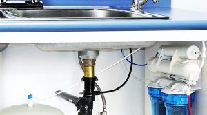 Mở van khóa bình áp là có thể khắc phục được được sự cố không có nước tinh khiết